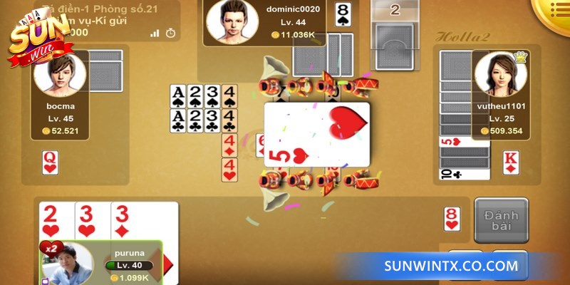 Giữ bài và đánh lừa đối thủ khi chơi game bài phỏm 